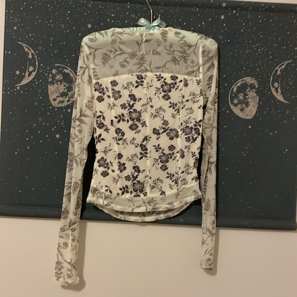 🌙FREE PEOPLE Betty's Garden Top / Neutral Combo🌙 - Picture 7 of 8